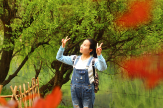 胡俊俊.png